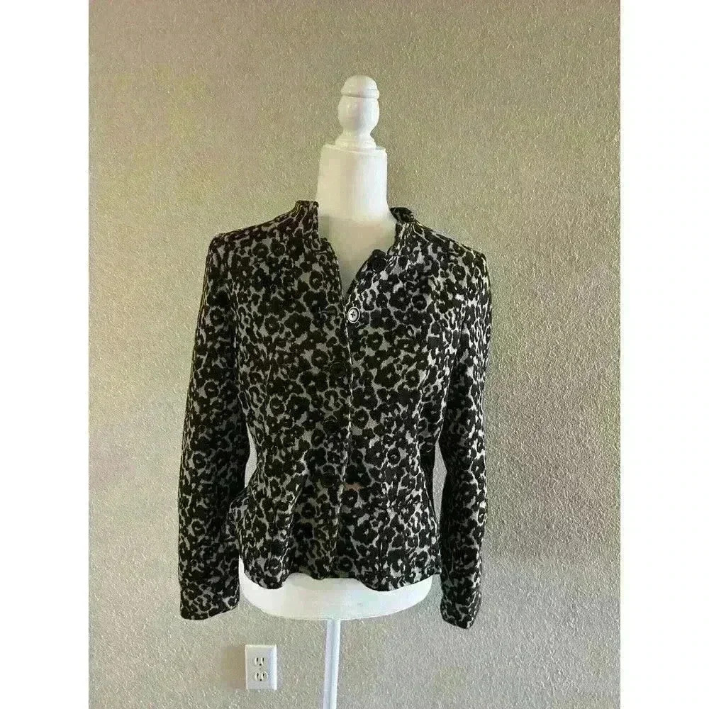 ECI New York Womens Jacket Sz 8 Cropped Long Sleeve Button Front Leopard